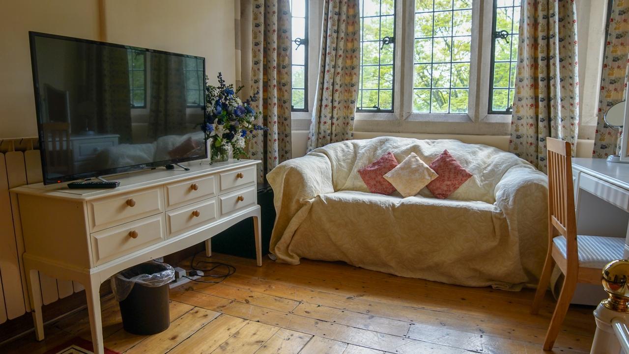Cleeve House Bed & Breakfast Melksham Ngoại thất bức ảnh