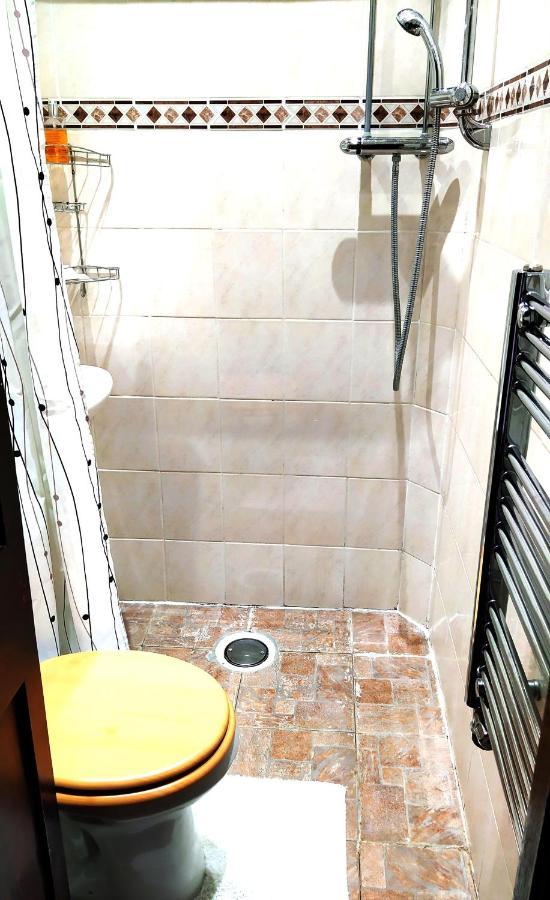 Cleeve House Bed & Breakfast Melksham Ngoại thất bức ảnh